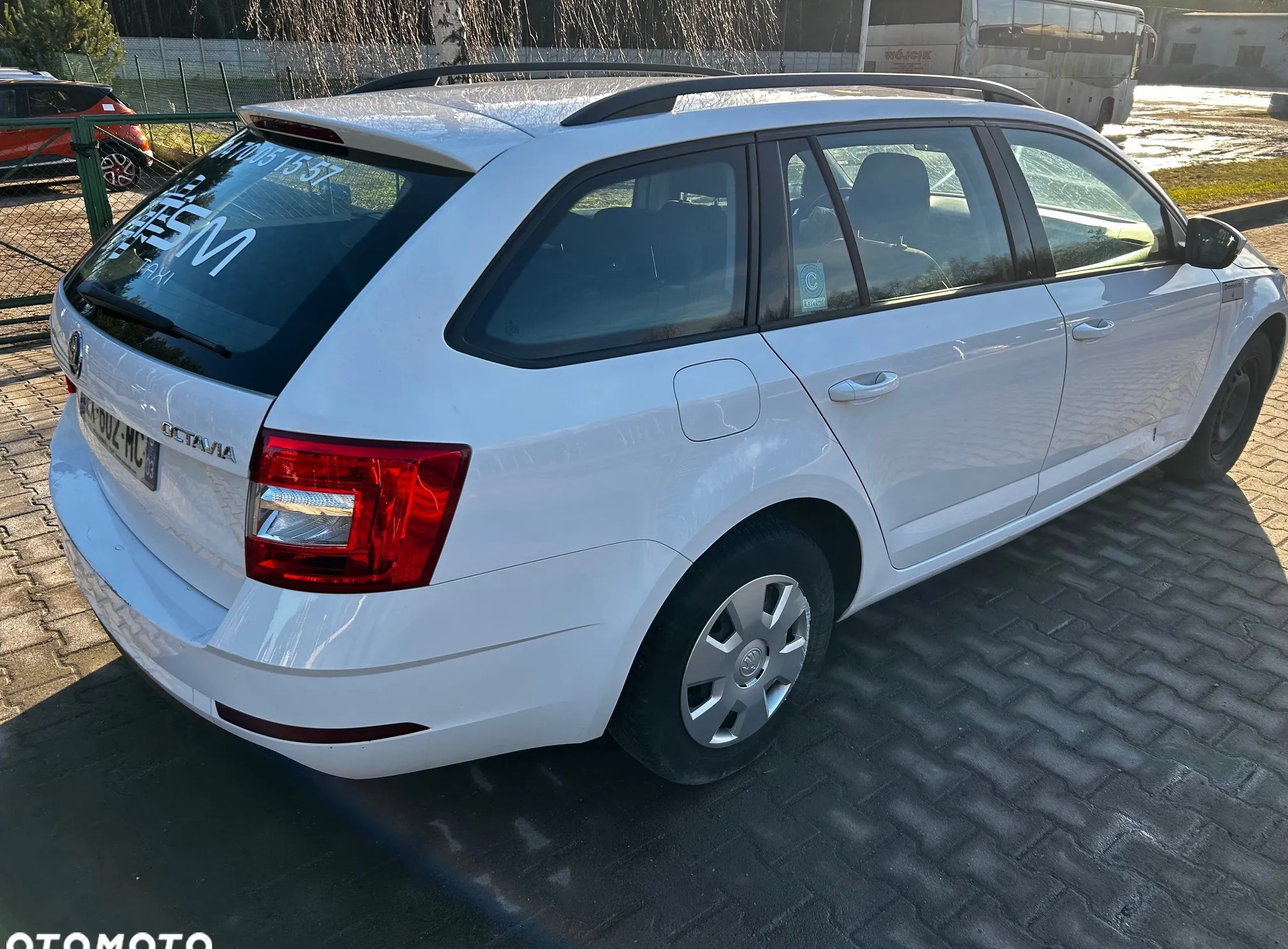 Skoda Octavia cena 21900 przebieg: 221174, rok produkcji 2018 z Przeworsk małe 22